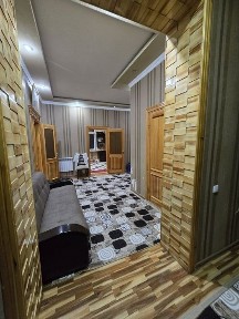 Sardoba restaran oldida katej 1chi qator