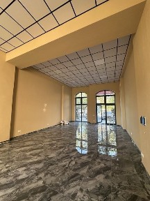 Продается помещение в Яшнабадском районе на 1м этаже 86 кв. м