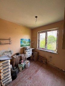 Продаётся 2х комнатная квартира чиланзар 24 квартал