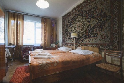 2/2/4 аренда метро чиланзар 150 метров