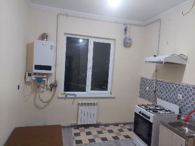 Qora suv Motrid 3 etaj 3 xonali ijaraga