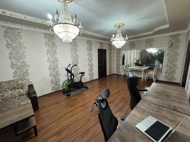 Срочно продаю свою квартиру на Шахристанский (Юнусабад)