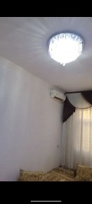 Kanechka dom 1-Etaj 1 xonali g'ishtli balkonli padvali bilan beriladi