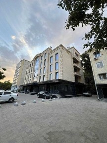 Продается Под Гостиница и Клиника 48 номер 3100м2 Яккасарайский Район