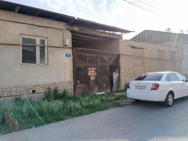 Uy sotiladi (Продается участок)