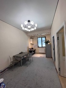 Srochna 2 xonali navastroyka sotiladi