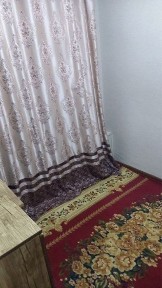 Ижарага битта хонага битта киз бола куйилади