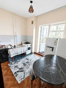 Ijara kvartira,Yakkasaroy Qo'shbegi 17 da 2 xonali 3 kishi olamiz
