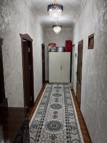 Продаётся 2 ком квартира 70кв2 6 етажний дом в 5 етаже