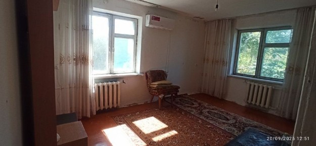 Talaba yoki ishchi qizlarga kvartira.