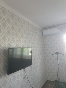 Квартира шерикликка хамма шарит бор кадишва бозор ёнида 1 хона