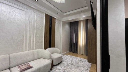 № 4003. Продается 3х-комнатная квартира в Новостройке. Богишамол сити.