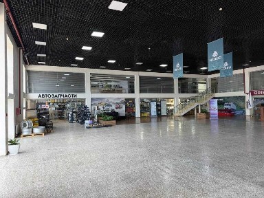 Сдаётся Шоурум помещение с площадью 550кв для астосалонов