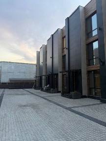 Продам таунхаус Мирзо Улугбекский р-н Ор-р военный госпиталь