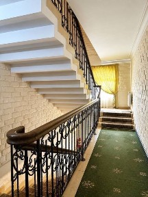 Соломатина | 2153кв - Продается Гостиница