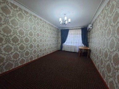 Продается 3х комнатная квартира. Микрорайон. 3 этаж.
