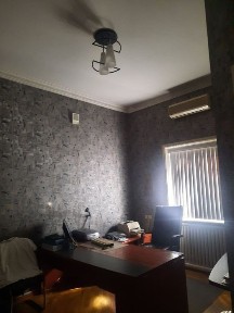 ДомУгловой 7 сот270тыс. уе Азербайджан центре 250м2 и подвал