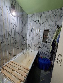 ШотаРуставели Брадские квартира 2в3 на 2этаже не торец Кирпич