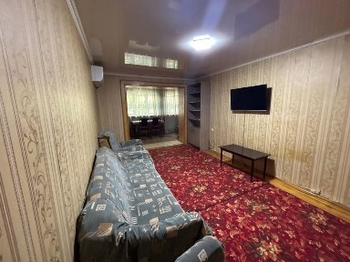 Буз базар. Метро Буюк Ипак Йули. БИЙ. Продам 2 ком квартиру у метро