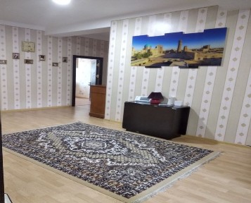 Яшнабадский район крестик 40-лет 4 комнатная квартира