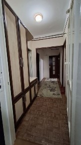 Уй сотилади 9 мкр И. Каримов. 142 дом 3 хона 3 этаж
