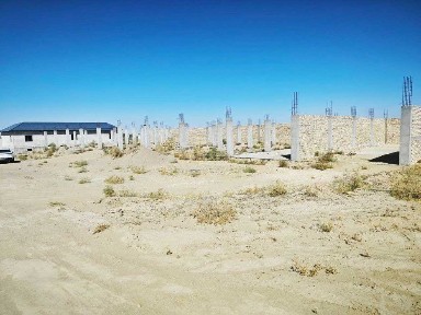 Қурилиши бошланган 2 қаватли тижорат биноси сотилади