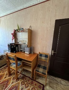 Bez makler G'alaba bog'ini oldida uy