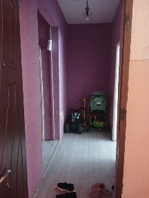 Toshkent shx.Olmazor tum. TTB ni orqa tomoni 4/38 dom 1 etaj sotiladi