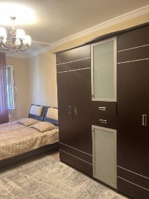 Дружба Народов Продаётса 4/2/9 Нархоз институт 96кв. м