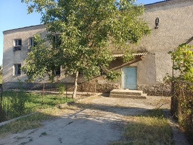 Bino sotiladi 2 qavatli