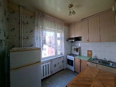2/4/5 Яшнабадский рн. Кадишева. Балкон 2*3.Французская план. Ц-60000у. е