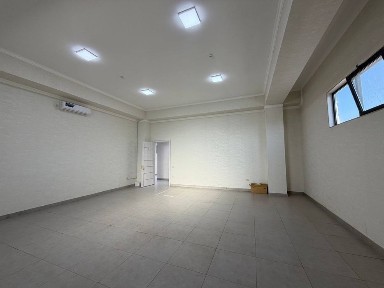 Аренда офисы 55 и 59 кв м 24/7 Доступ вдоль дороги