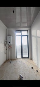 Новостройка квартира сотилади 3 хона 4 этаж