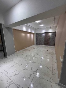 Продается! Комм. пом. на ЦУМЕ, метро Космонавтов 202м2, удобный заезд.