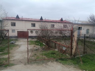 Nazarbek Turkistonda uy sotiladi 8 sotix