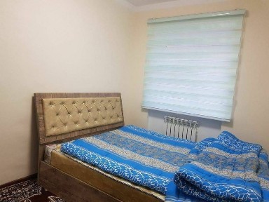 Сдается 2х комнатная квартира С обстановкой В горде Адмалыке