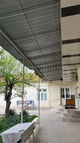 Uchastka hovli sotiladi