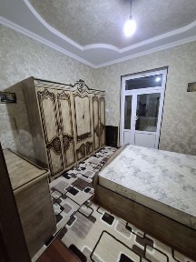 Аренда Квартира город Чирчик центр на Наваи 2 х ком