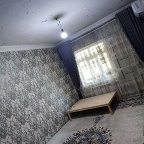 Yakkasaroy tumani Qushbegi mahallasida 2 xona 3 xona qilingan kvartira