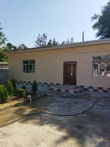 Продаётся земельный участок с двумя домами в шикарной локации! 125.000$