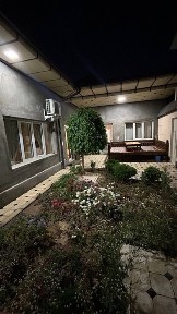 Uchastka 2 sotix 5 xona