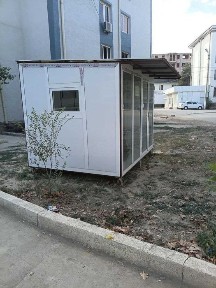 Кўчма дўкон сотилади