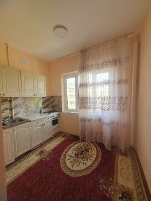 Tansiqboev 2 da 1 xona uy sotiladi