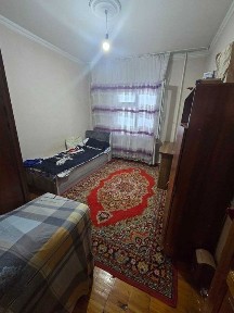 Срочно продаётся 4/3/5 Ахмад Югнакий №А333