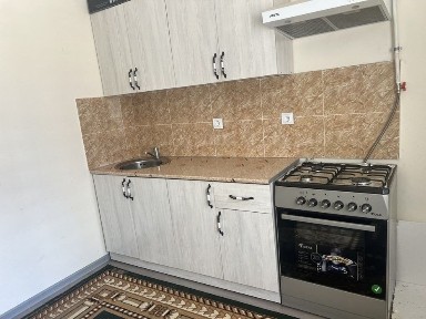Срочно сдаються 2х комн кварт в Самарканд в массиве Карасув Мотрид