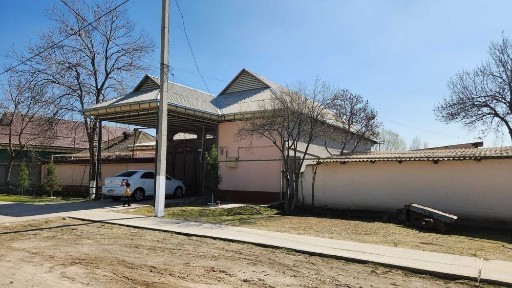 Hovli uy Do'stlik qo'rg'oni.Oktyabr 16sotix