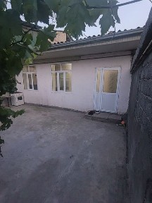Ховли сотилади сергилида