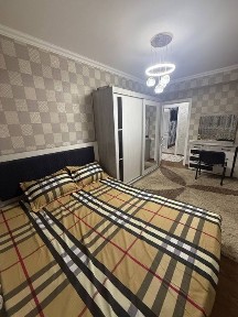 Чиланзар 8 квартал Улучшенка 56кв. м.