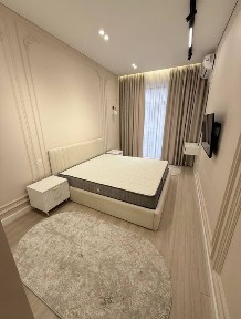 Dream House Продается 2 комнатная квартира ремонт 8-роддом, Глинка