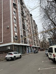 Новостройка. Своя. Центр